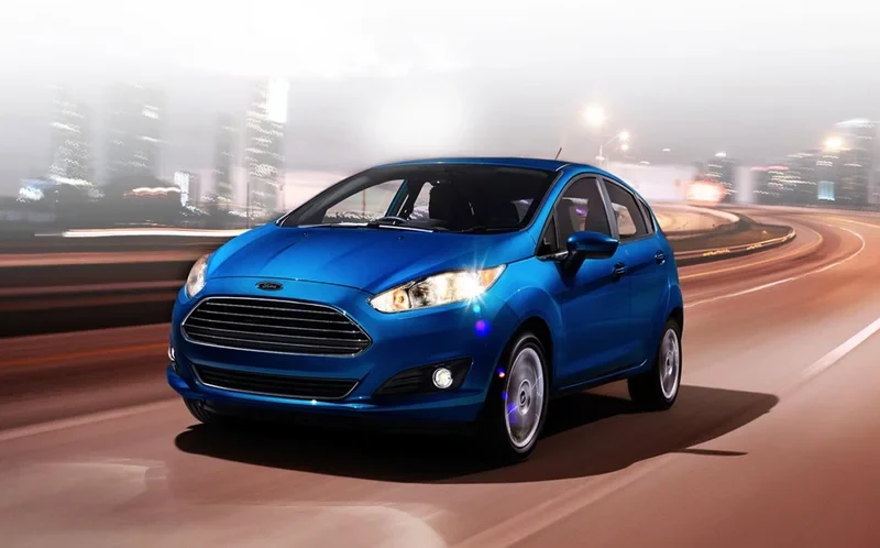 ภาพรถ Ford Fiesta ของแท้จากสื่อทางการของผู้ผลิต ใช้ประกอบการเลือกไซซ์ยางให้ตรงรุ่น