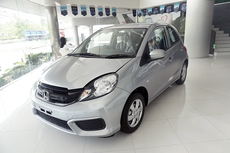 ภาพรถ Honda Brio / Brio Amaze คันจริง ใช้ประกอบการเลือกรุ่น