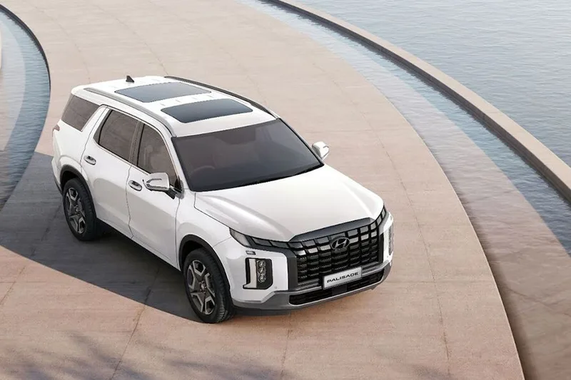 ภาพรถ Hyundai Palisade ของแท้จากสื่อทางการของผู้ผลิต ใช้ประกอบการเลือกรุ่น