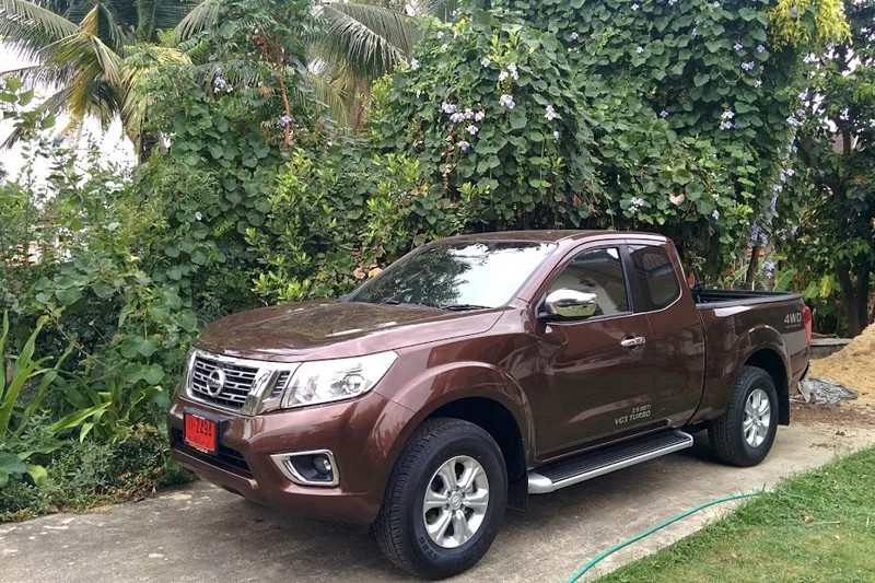 ภาพรถ Nissan NP300 Navara D23 (2014-2020) คันจริง ใช้ประกอบการเลือกไซซ์ยางให้ตรงรุ่น