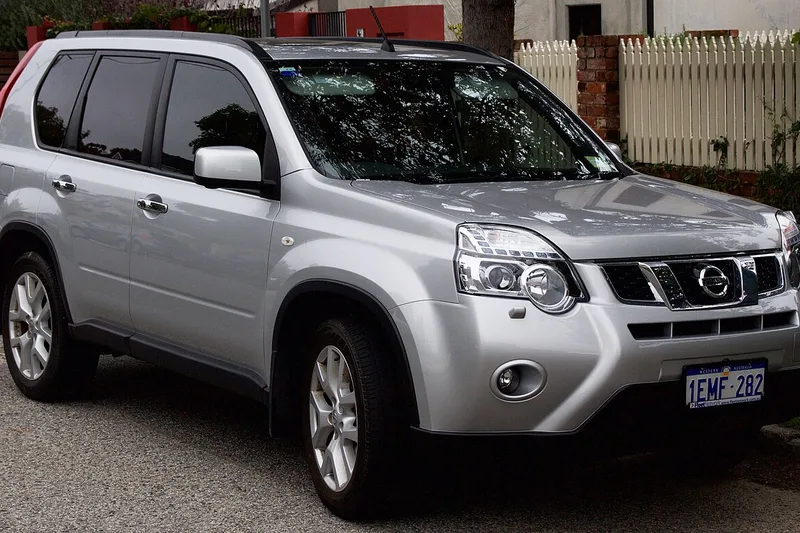 ภาพรถ Nissan X-Trail ตัวถัง T31 (2008-2014) คันจริง ใช้ประกอบการเลือกไซซ์ยางให้ตรงรุ่น