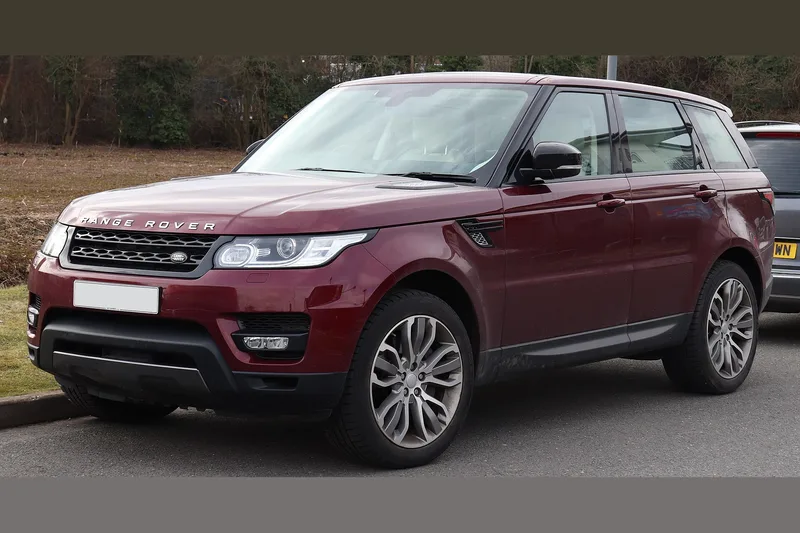 ภาพรถ Range Rover Sport ตัวถัง L494 (2013-2022) คันจริง ใช้ประกอบการเลือกรุ่น