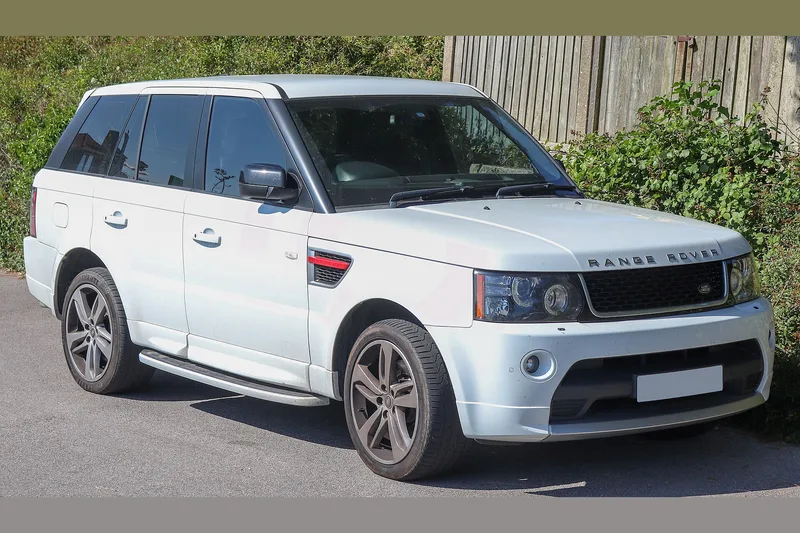 ภาพรถ Range Rover Sport ตัวถัง L320 (2005-2013) คันจริง ใช้ประกอบการเลือกไซซ์ยางให้ตรงรุ่น