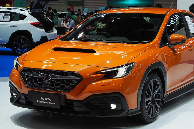 ภาพรถ Subaru WRX ซีดาน (2022-ปัจจุบัน) คันจริง ใช้ประกอบการเลือกรุ่น