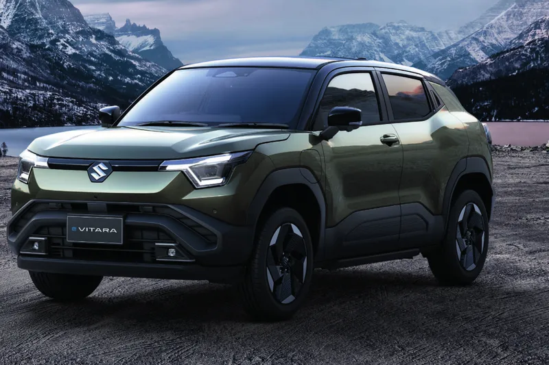 ภาพรถ Suzuki e VITARA ของแท้จากสื่อทางการของผู้ผลิต ใช้ประกอบการเลือกรุ่น